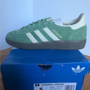 Adidas Handball Spezial Green and Cream Sneakers